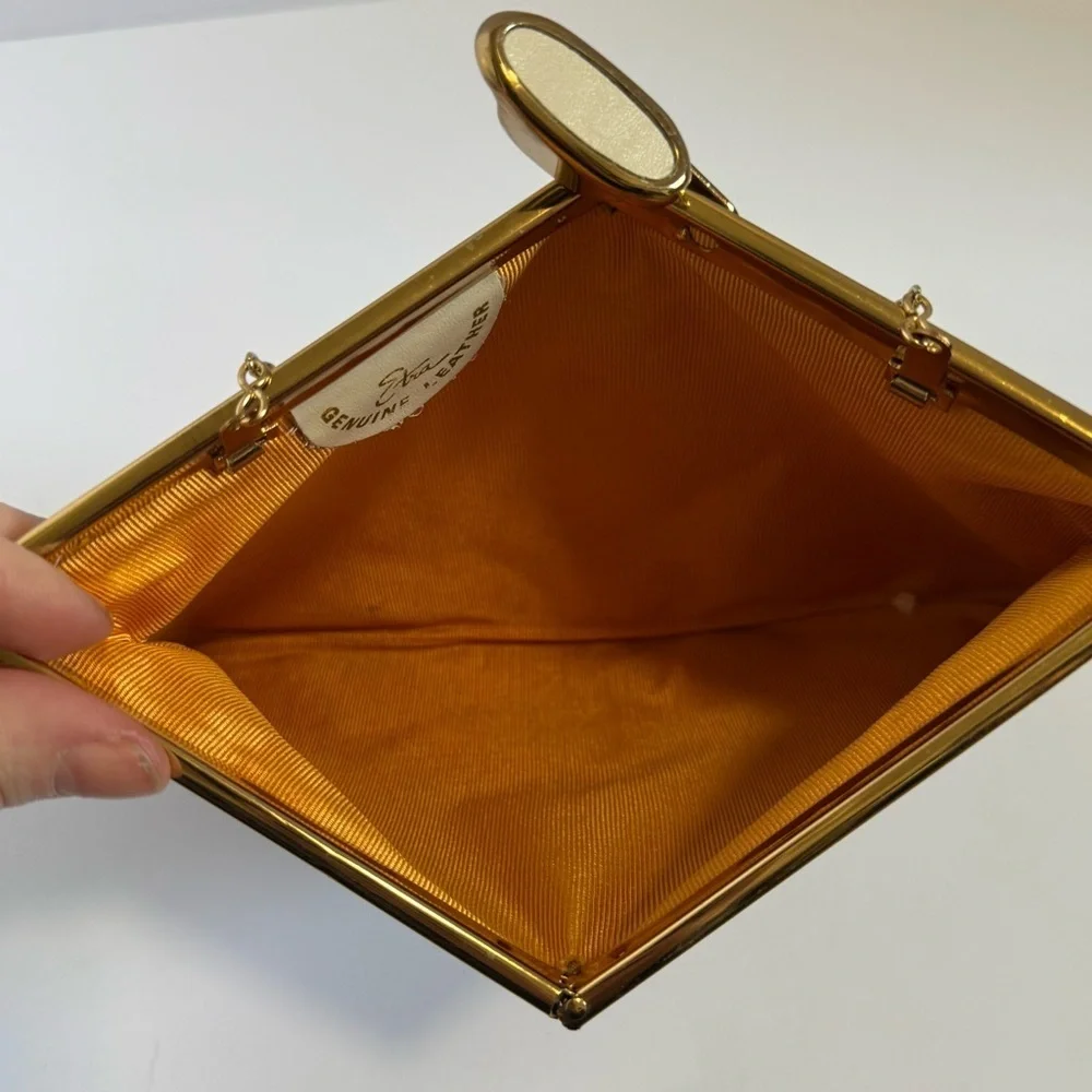 Etra 1960's Light Beige clutch VINTAGE